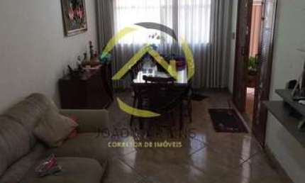 Casa para Venda em Ribeirão Preto, Adelino Simioni, 2 dormitórios, 1 banheiro, 2 vagas