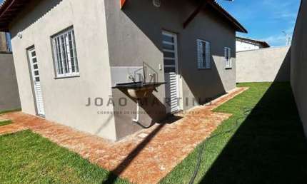Casa para Venda em Jardinópolis, ADIB RASSI, 2 dormitórios, 1 banheiro, 4 vagas