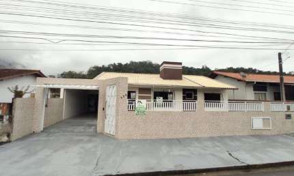 Casa à venda, 3 quartos, sendo 1 suíte, Bairro Jaraguá 99, Jaraguá do Sul/ SC.