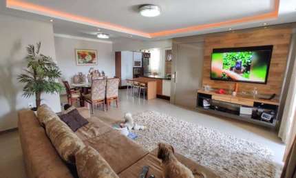 Apartamento à venda, 3 quartos, sendo 1 suíte, Bairro Vila Baependi, Jaraguá do Sul/ SC.
