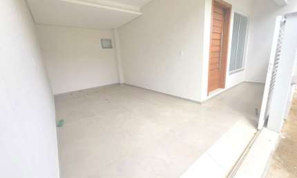 Sobrado Geminado à venda, 3 quartos, 1 suíte, 1 vaga, Três Rios do Norte - Jaraguá do Sul/SC