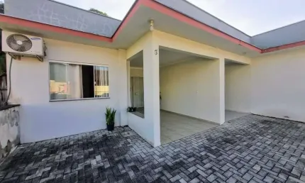 casa geminada 2 quartos sendo 1 suíte, bairro Amizade - Jaraguá do Sul /SC