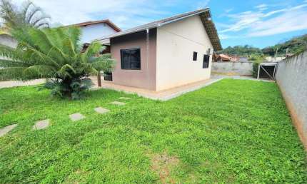 Casa com 2 quartos à venda na Rua João Klein, Vila Lenzi, Jaraguá do Sul por R$ 630.000
