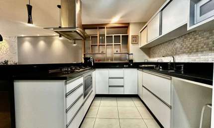 Apartamento à Venda em Jaraguá do Sul com 3 quartos sendo 1 suíte – Bairro Czerniewicz