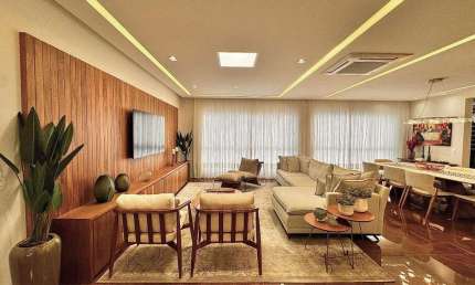 Apartamento à Venda em Jaraguá do Sul com 3 suítes - Centro