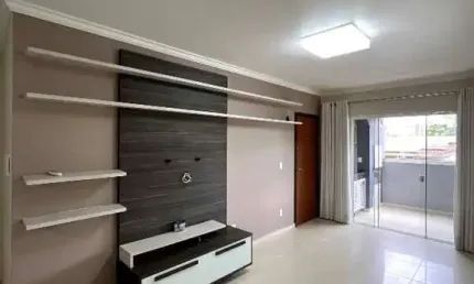 Apartamento à Venda em Jaraguá do Sul com 2 quartos sendo 1 suíte – Bairro Rau