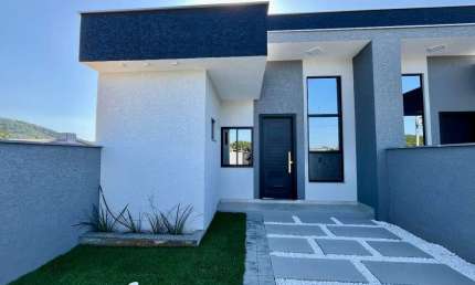 Casa Geminada à Venda em Guaramirim com 2 quartos sendo 1 suíte – Bairro Escolinha