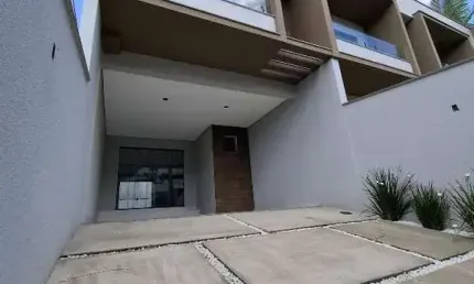 Geminado à Venda, 151m² àrea privativa - 1 suíte -3 quartos – Bairro Jaraguá Esquerdo