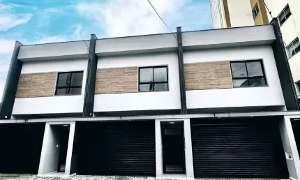 Geminado à venda em jaraguá do sul com 3 quartos sendo 1 suíte – bairro centro