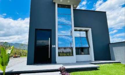 Casa com 1 quarto à venda no Três Rios do Norte, Jaraguá do Sul  por R$ 480.000
