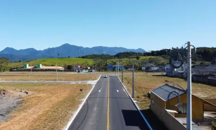 Terreno à Venda em Schroeder, 334,70m² àrea total - Rio Hern