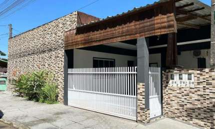Casa à venda com 3 dormitórios no Bairrro Três Rios do Norte - Jaraguá do Sul.