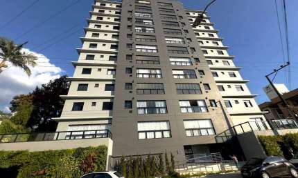 Apartamento à venda, com 03 quartos, sendo 01 suíte e 02 demi, no bairro Vila Nova, Jaraguá do Sul
