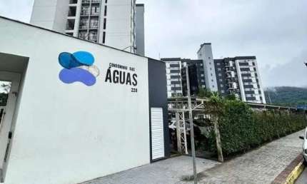 Apartamento semimobiliado com 51M² no bairro João Pessoa