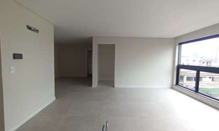 Apartamento com 3 quartos à venda na Rua Eleonora Satler Pradi, Vila Nova, Jaraguá do Sul por R$ 950.000