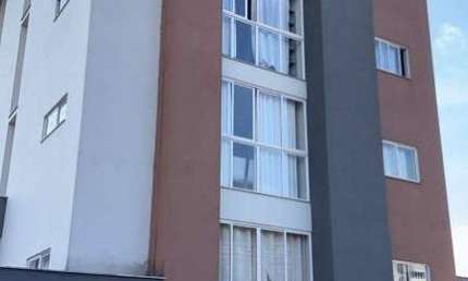 Lindo apartamento a venda com 02 quartos, sendo 01 suítes, no Bairro Czerniewicz, Jaraguá do Sul