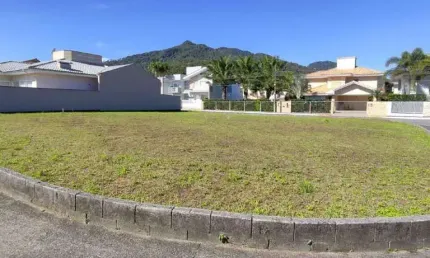 Terreno à venda, Bairro Czerniewicz, Jaraguá do Sul/ SC.