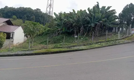 Terreno à Venda em Jaraguá do Sul, 474,07m² àrea total - Chico de Paulo