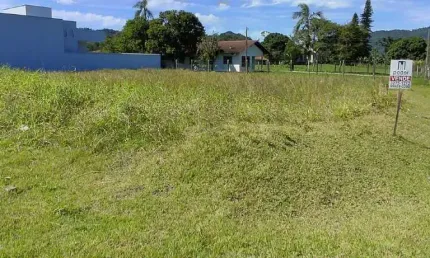 Terreno à Venda em Jaraguá do Sul, 359,13m² de área total - Bairro Três Rios do Norte