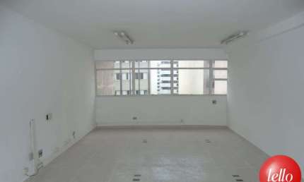 Sala comercial com 1 sala para alugar na Rua Galvão Bueno, --, Liberdade, São Paulo, 40 m2 por R$ 1.800