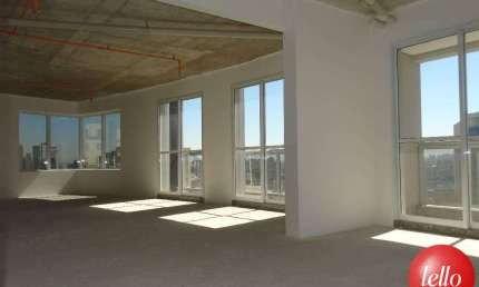 Sala comercial para alugar na Rua Pirapitingui, --, Liberdade, São Paulo, 470 m2 por R$ 32.000