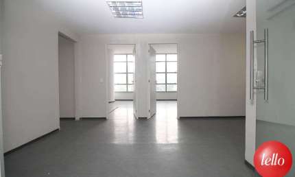 Sala comercial com 14 salas para alugar na Rua Conselheiro Crispiniano, --, República, São Paulo, 668 m2 por R$ 10.000