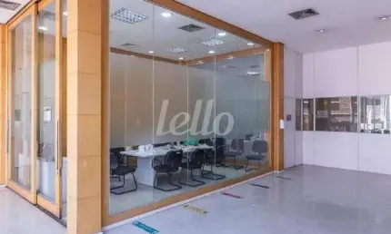 Prédio para alugar na Rua Sérgio Tomás, --, Bom Retiro, São Paulo, 4600 m2 por R$ 180.000