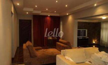Casa comercial com 5 salas para alugar na Rua Antônio de Barros, --, Vila Carrão, São Paulo, 600 m2 por R$ 50.000