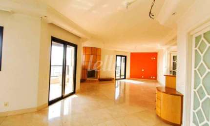 Apartamento com 3 quartos para alugar na Rua Dona Luiza Tolle, --, Santana, São Paulo, 257 m2 por R$ 5.400