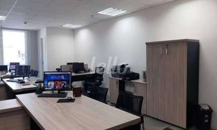 Sala comercial com 1 sala para alugar na Rua Voluntários da Pátria, --, Santana, São Paulo, 46 m2 por R$ 3.000