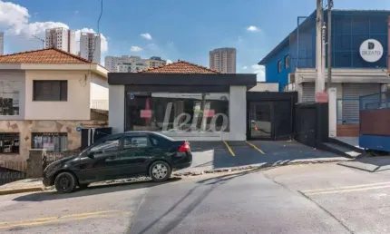 Casa comercial com 3 salas para alugar na Rua Augusto Tolle, --, Santana, São Paulo, 340 m2 por R$ 15.000