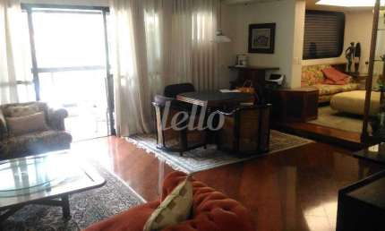 Apartamento com 4 quartos para alugar na Rua Monte Alegre, --, Perdizes, São Paulo, 270 m2 por R$ 8.500