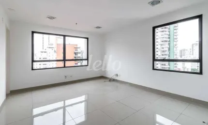 Sala comercial com 4 salas para alugar na Rua Turiassu, --, Perdizes, São Paulo, 68 m2 por R$ 2.600