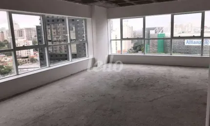 Sala comercial para alugar na Avenida Antártica, --, Água Branca, São Paulo, 192 m2 por R$ 17.280