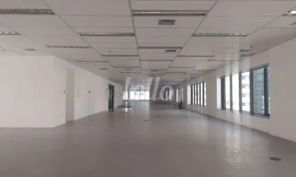 Sala comercial com 3 salas para alugar na Alameda Santos, --, Cerqueira César, São Paulo, 524 m2 por R$ 42.000