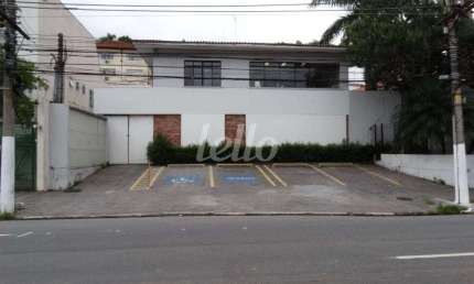 Casa comercial com 15 salas para alugar na Avenida Arnolfo Azevedo, --, Pacaembu, São Paulo, 717 m2 por R$ 30.000