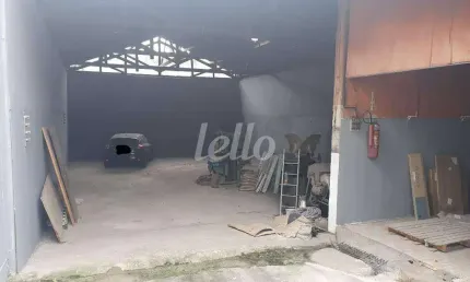 Barracão / Galpão / Depósito para alugar na Rua dos Coqueiros, --, Campestre, Santo André, 300 m2 por R$ 8.000