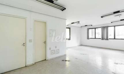 Sala comercial com 4 salas para alugar na Rua Tenente Gomes Ribeiro, --, Vila Clementino, São Paulo, 44 m2 por R$ 1.800