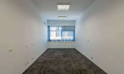 Sala comercial com 1 sala para alugar na avenida brigadeiro faria lima, --, jardim paulistano, são paulo, 31 m2 por r$ 1.300