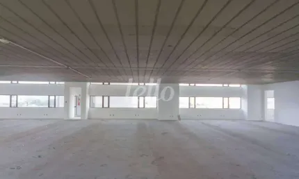 Sala comercial com 3 salas para alugar na Avenida Doutor Chucri Zaidan, --, Vila Cordeiro, São Paulo, 692 m2 por R$ 48.475