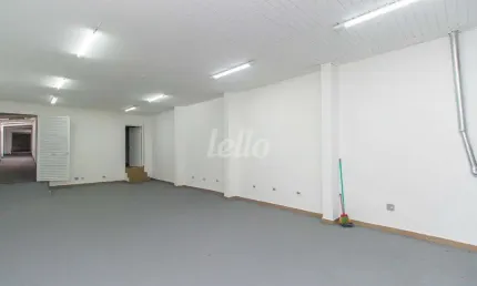 Barracão / Galpão / Depósito para alugar na Rua Bueno de Andrade, --, Aclimação, São Paulo, 252 m2 por R$ 7.500