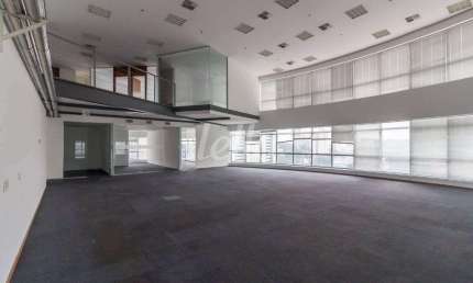 Sala comercial com 28 salas para alugar na Praça General Gentil Falcão, --, Cidade Monções, São Paulo, 1085 m2 por R$ 92.298