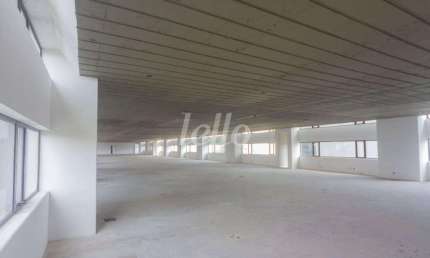 Sala comercial com 6 salas para alugar na Avenida Doutor Chucri Zaidan, --, Vila Cordeiro, São Paulo, 1385 m2 por R$ 96.950