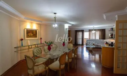 Apartamento com 3 quartos para alugar na Rua José Benedetti, --, Santo Antônio, São Caetano do Sul, 248 m2 por R$ 8.500