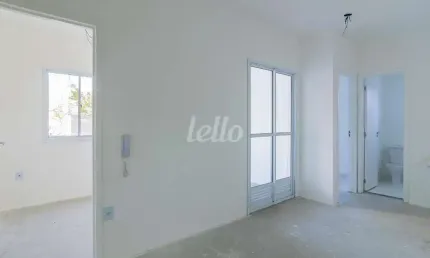 Apartamento com 2 quartos para alugar na Rua São Francisco de Assis, --, Vila Mangalot, São Paulo, 30 m2 por R$ 1.500