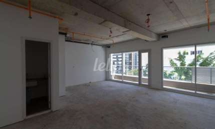 Sala comercial com 1 sala para alugar na Rua Artur de Azevedo, --, Cerqueira César, São Paulo, 70 m2 por R$ 9.000