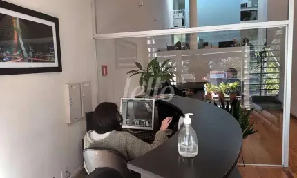 Casa comercial com 3 salas para alugar na Rua Deputado João Sussumu Hirata, --, Vila Andrade, São Paulo, 257 m2 por R$ 15.000