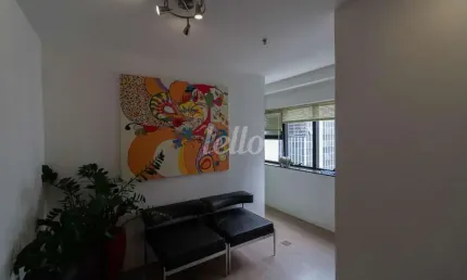 Sala comercial com 3 salas para alugar na Rua Joaquim Floriano, --, Itaim Bibi, São Paulo, 52 m2 por R$ 4.500