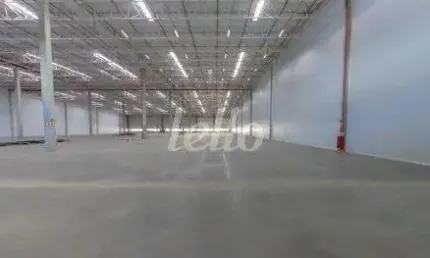 Barracão / Galpão / Depósito para alugar na Rua Jamil João Zarif, --, Jardim Santa Vicência, Guarulhos, 3100 m2 por R$ 111.190