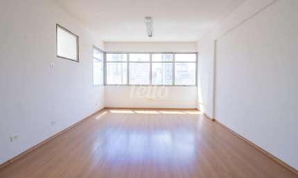 Ponto comercial com 1 sala para alugar na Praça da Liberdade, --, Liberdade, São Paulo, 46 m2 por R$ 1.600